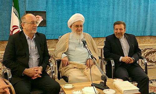 وزیر ارتباطات و فناوری اطلاعات با نماینده ولی فقیه در استان گیلان دیدار کرد