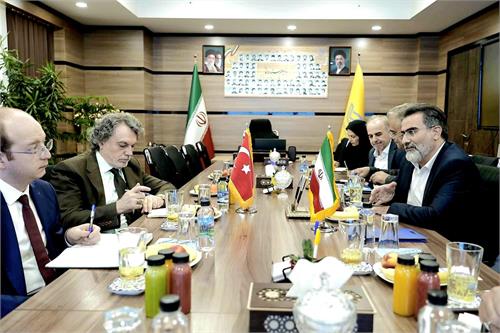 آمادگی تهران و آنکارا برای توسعه همکاری‌های پستی و تجارت الکترونیک فرامرزی