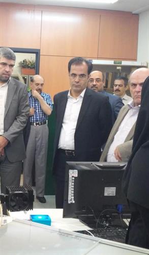 بازدید معاون وزیر و رئیس سازمان فضایی ایران از پژوهشگاه ارتباطات