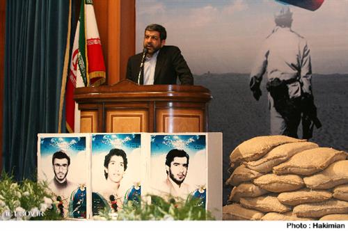 با حضور وزیر ارتباطات ؛ نخستین یادواره شهدای مهندسان فاوا برگزار شد