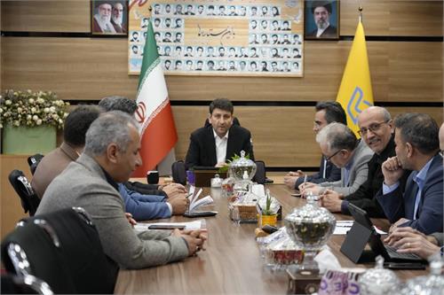 ابلاغ پیام قدردانی رئیس‌جمهور از تلاش کارکنان پست / ضرورت حرکت به سمت تحول دیجیتال در خدمات پستی