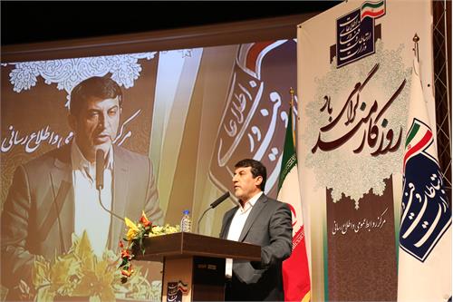 معاون توسعه مدیریت، هماهنگی وامور پشتیبانی: توجه به نیروی انسانی در جهت رشد و شکوفایی اقتصادی کشور الزامی است