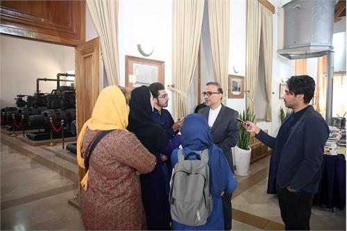 بازدید خبرنگاران حوزه میراث از دفتر وزیر ارتباطات