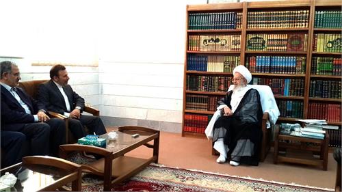 وزیر ارتباطات و فناوری اطلاعات با آیات عظام آیت الله مکارم شیرازی آیت الله موسوی اردبیلی، آیت اله حسینی بوشهری و همچنین آیت الله سعیدی امام جمعه و تولیت آستان مقدس حضرت معصومه (ع) دیدار کردند.