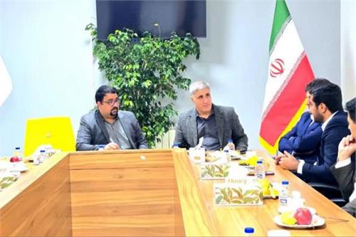 مصوبات سفر وزیر ارتباطات با جدیت در حال پیگیری است / یاسوج می‌تواند به قطب اقتصاد دیجیتال جنوب کشور تبدیل شود