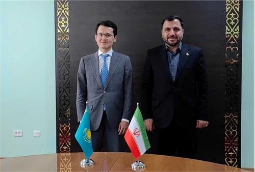 تأکید وزرای ارتباطات ایران و قزاقستان بر توسعه همکاری‌های دوجانبه