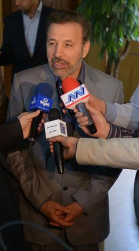 دکتر واعظی : از راه اندازی شبکه های اجتماعی داخلی استقبال می کنیم