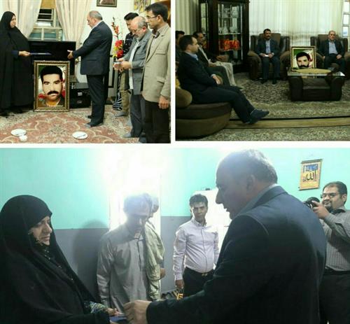 تقدیر از خانواده شهدای وزارت ارتباطات و شرکتهای وابسته در استان سیستان و بلوچستان