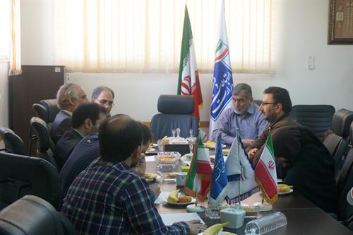 نشست با مدیران پارک علم و فناوری و بنیاد نخبگان در خصوص برگزاری startup weekend