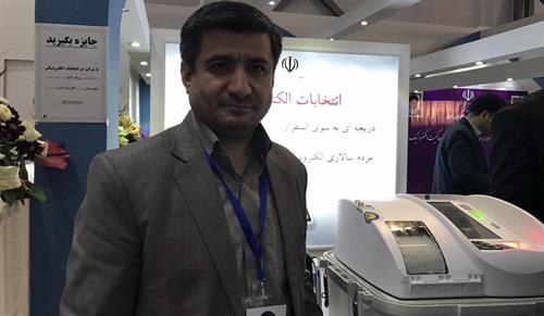 رونمایی از دستگاه اخذ رای الکترونیکی در انتخابات / شورای نگهبان تایید نهایی را کند؛ انتخابات ریاست جمهوری الکترونیکی برگزار می شود