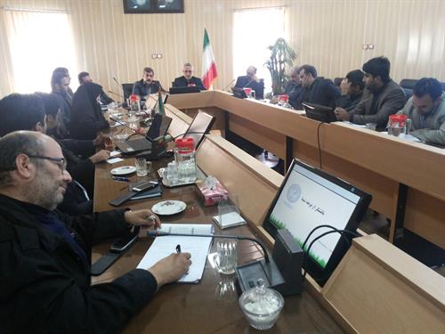 هرچه بخواهد در جامعه نهادینه شود باید از آموزش و پرورش آغاز گردد.