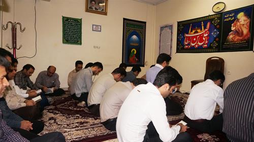 مراسم پرفیض دعای توسل و مرثیه سرائی در اداره کل ارتباطات و فناوری اطلاعات خوزستان برگزار شد