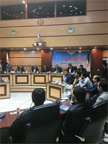 دکتر واعظی در جمع فعالان ICT استان سمنان: وزارت ارتباطات و فناوری اطلاعات با جدیت بیشتری از تولید محتوای داخلی حمایت می کند