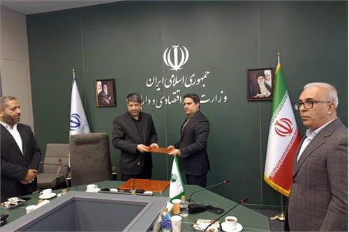حمایت از کسب‌و‌کارهای کوچک و متوسط با پیشگامی پست بانک ایران