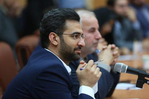 «وای فای» راه حل مشکل دسترسی، در زمان افزایش ناگهانی جمعیت / تعداد چتر وای فای گیلان تا پایان شهریور سه برابر می شود