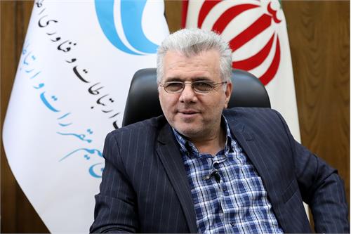 شناسایی عوامل سوء استفاده از حجاج و قاچاق گوشی تلفن همراه / تعلیق ۲۰۰ دفتر متخلف فروش سیم کارت
