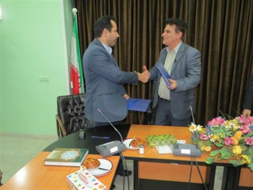عقد تفاهم نامه همکاری بین اداره کل هواشناسی استان همدان و اداره کل فناوری اطلاعات و ارتباطات استان همدان