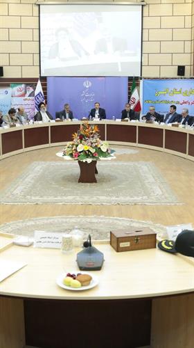 دکتر واعظی درشورای اداری البرز از 8 برابر شدن پهنای باند استان خبرداد