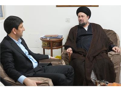 دیدار وزیر ارتباطات با یادگام امام