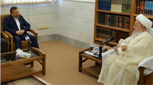 وزیر ارتباطات در سفر به استان قم با مراجع عظام حضرات آیت الله مکارم شیرازی و موسوی اردبیلی دیدار و گفتگو کرد
