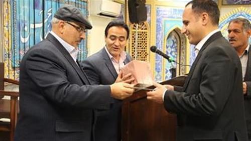 کارگران  به عنوان موتور محرک سازندگی کشور هستند