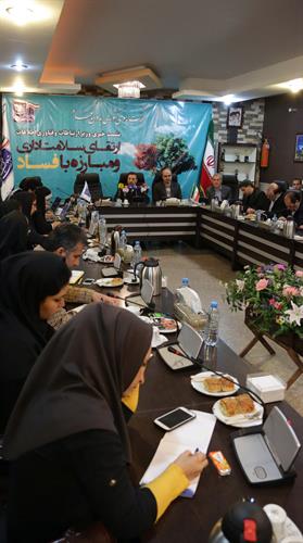 وزیر ارتباطات در نشست خبری مبارزه با فساد: شفاف سازی اطلاعات عامل  پیشرفت در  دولت یازدهم است