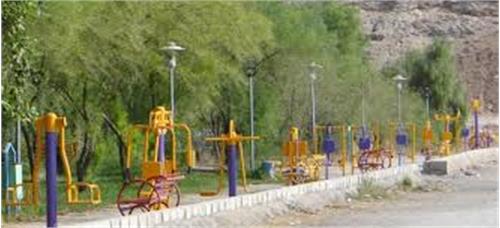 وسایل ورزشی پارک ها ، آسیب یا سلامتی