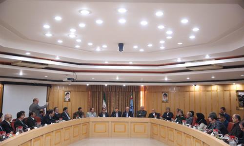 آنهایی که به دنبال انتخابات هستند، مهمترین دستاوردهای دولت مانند برجام را تخریب می کنند / شفافیت در همه امور، مشی و رویکرد دولت تدبیر و امید است