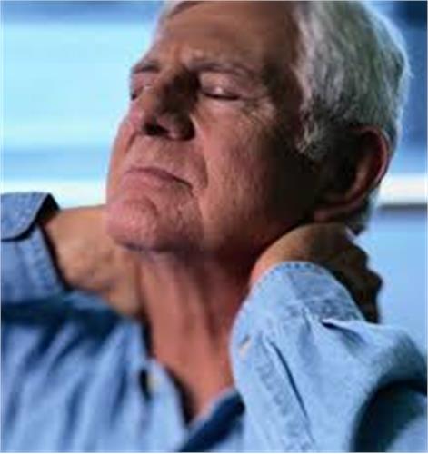 چرا دچار گردن درد می شویم ؟چه کنیم که مبتلا به درد گردن و عوارض سخت ناشی از آن نشویم ؟