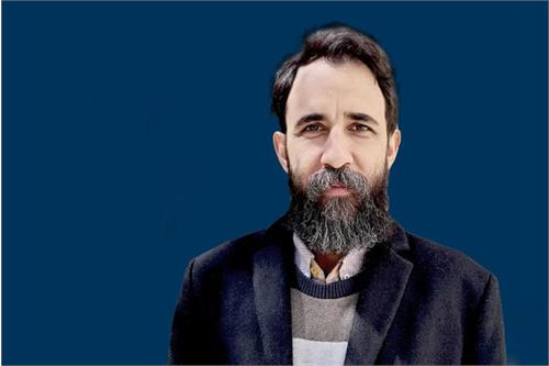ضرورت ارتباط بین متخصصان فناوری اطلاعات و ادبیات فارسی