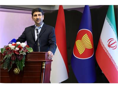 حضور وزیر ارتباطات در مراسم‌ روز ملی اندونزی