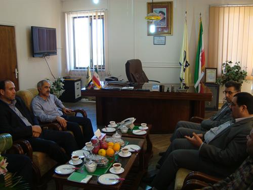 دیدار مدیرکل ارتباطات و فناوری اطلاعات خوزستان با مدیرکل پست استان خوزستان