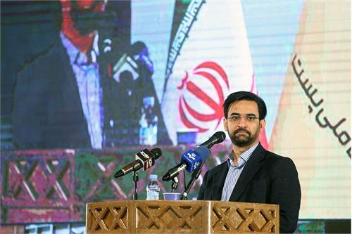 " پست"باید خود را با تحول دیجیتال هماهنگ کند/ برنامه ریزی ها باید به گونه ای باشد که ظرفیت پست تا اردیبهشت به ۲ برابر برسد/ تمبر به روی پاکت های پستی باز گردد