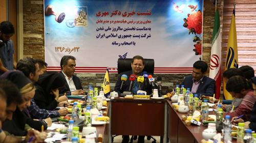 حمل و نقل مرسولات در بخش خارجی به 120 خط  افزایش می یابد/ ارایه خدمات پایه پستی برای تمام ایرانیان با قیمت مناسب