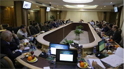 دکتر واعظی تاکید کرد: لزوم تقویت و حمایت از شبکه های اجتماعی داخلی