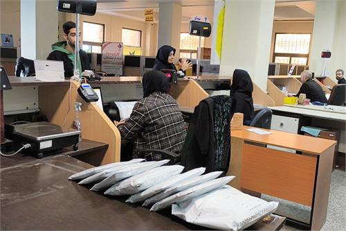 خدمت‌رسانی بی‌وقفه شرکت ملی پست / دو روز گذشته بیش از ۷۳۸ هزار مرسوله پستی شهروندان دریافت شده است