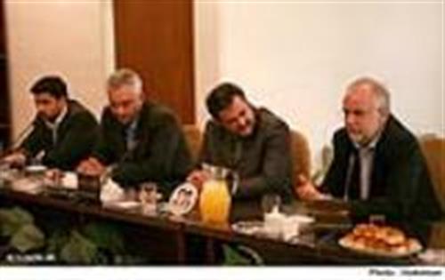 معاون توسعه مدیریت و امور پشتیبانی: امیدوارم مهندس هراتیان، در پست بانک نیز موثر باشند