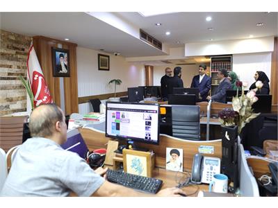 بازدید وزیر ارتباطات از خبرگزاری تسنیم به مناسبت روز خبرنگار