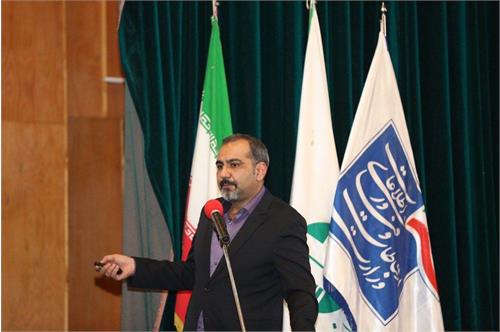 برای حفاظت از وطن باید تکنولوژی های نوین را به خدمت بگیریم/ماهواره های ایرانی تصاویر با وضوح بالا ارسال می کنند