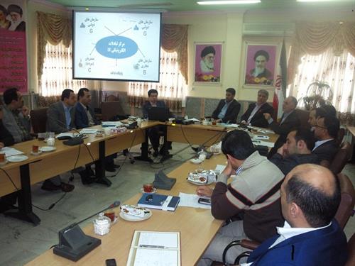 مهندس رضایتی در جلسه کارگروه توسعه دولت الکترونیکی شهرستان ماسال  : پاسخ‌گویی نظام اداری به مردم نیازمند توسعه دولت الکترونیک در بخش‌های مختلف است.