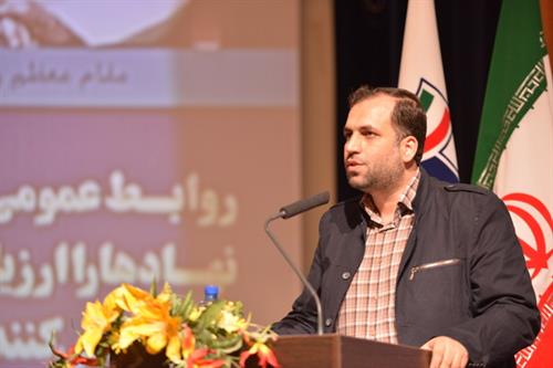 قمصریان:وزارت ارتباطات از شاخص ترین دستگاه های اجرایی برای کمک به دولت است