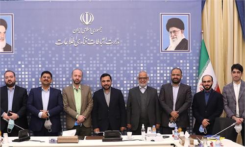 کیفیت پیام‌رسا‎‌ن‌های داخلی در دو سه سال اخیر رشد قابل قبولی داشته است/ باید با ویروس «خود ناباوری» در حوزه پیام‌رسان‌ها مبارزه کرد