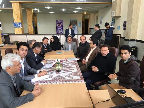 تولید محتوا و خدمات همزمان با توسعه زیرساخت های ارتباطی استان کردستان اجرایی شد