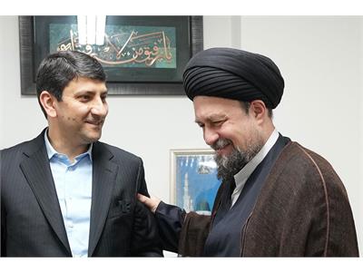 دیدار وزیر ارتباطات با یادگام امام
