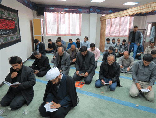 شرکت مدیر کل و کارکنان اداره کل ارتباطات و فناوری اطلاعات استان سمنان در مراسم زیارت عاشورا
