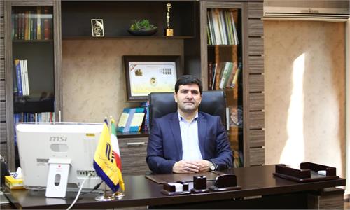 اداره پست سیم‌کارت‌های سرپرستان خانوار را تحویل می‌دهد