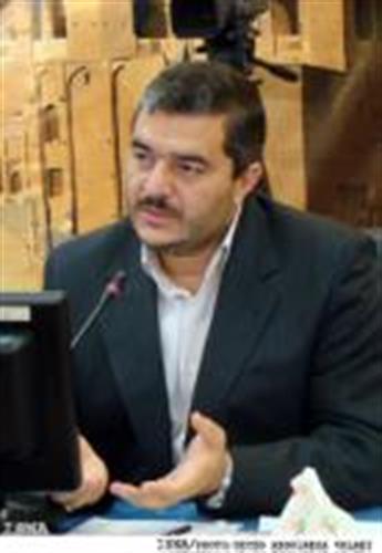مدیرکل ارتباطات و فناوری اطلاعات استان زنجان در نشست با خبرنگاران: تدوین طرح پژوهشی دست آورد چهارمین همایش سراسری نر م افزارهای آزاد/متن باز