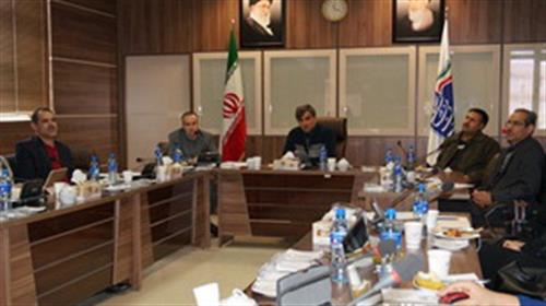 حمایت ازتولید علم، محتوا، نرم افزار و ... در جهت عمل به اقتصاد مقاومتی یکی از اهداف وزارت ارتباطات و فناوری اطلاعات می باشد