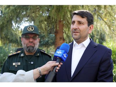 افتتاح نمایشگاه «دفاع همچنان باقی است» با حضور وزیر ارتباطات