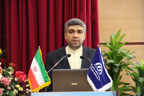 حفاظت از کودکان در فضای مجازی ضروری است / تلاش می کنیم مدارس در مناطق محروم به اینترنت برای برگزاری کلاس‌ها متصل شوند
